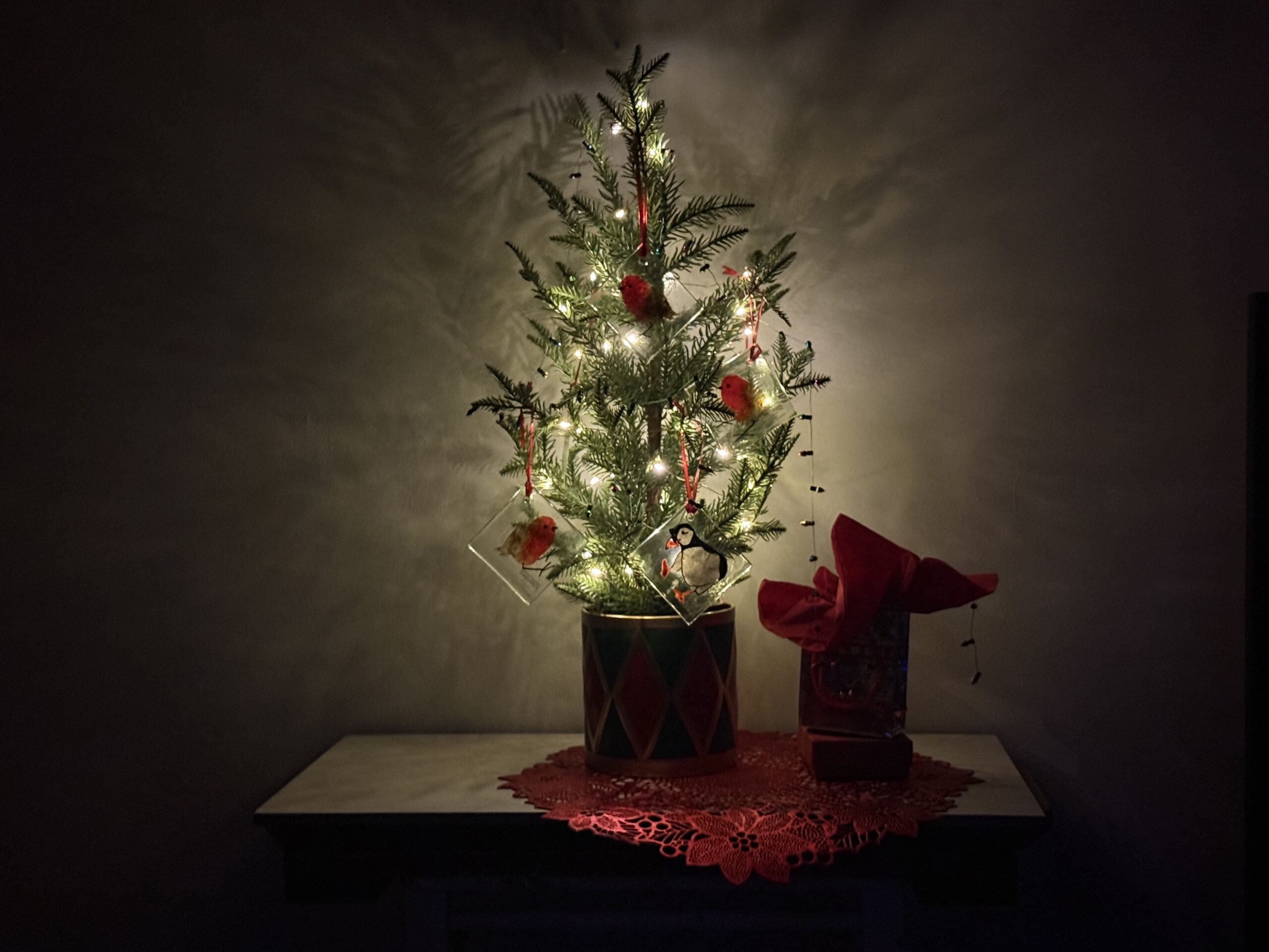 Wee Puffin, hanging ornament - Image 4