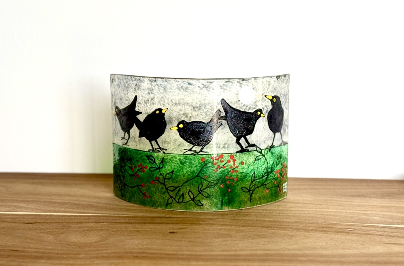 Blackbirds & Winter Berries, Large Curve